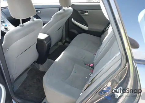 2013 Toyota Prius Two from USA, damaged, VIN JTDKN3DU9D5564053